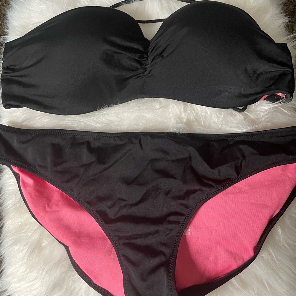 VS Pink bikini